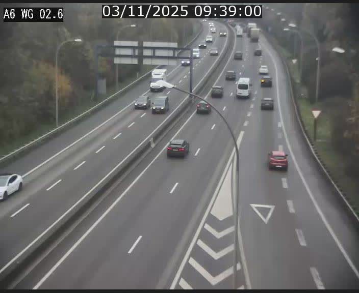 Traffic live webcam Luxembourg Croix de Cessange - A6 - BK 2.6 - direction France/Allemagne