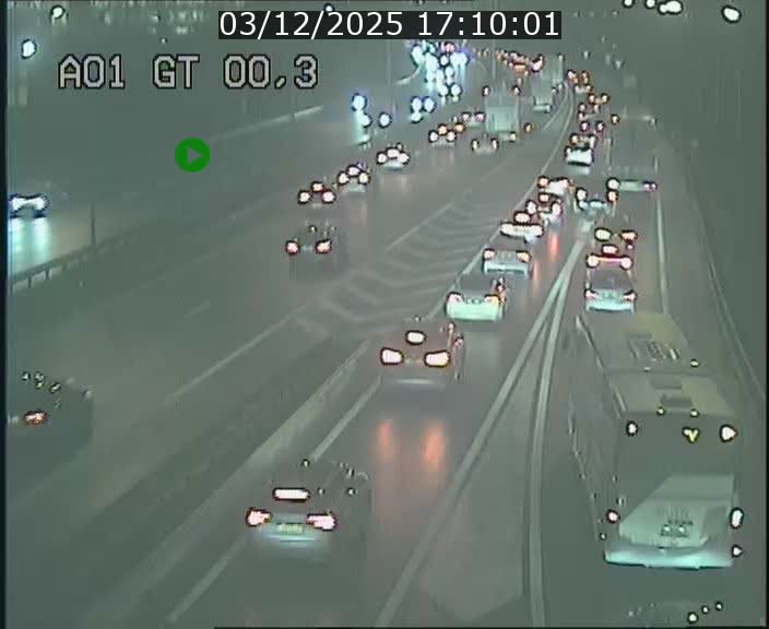 Traffic live webcam Luxembourg Croix de Gasperich - A1 direction Kirchberg - BK 0.3