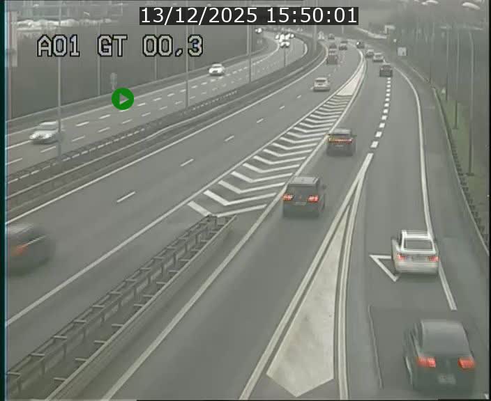 Traffic live webcam Luxembourg Croix de Gasperich - A1 direction Kirchberg - BK 0.3
