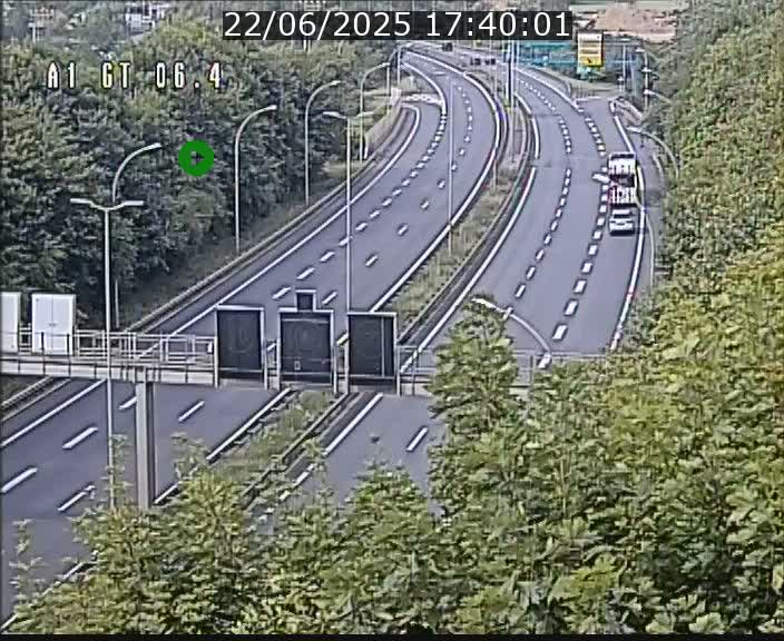 Traffic live webcam Luxembourg Hamm - A1 direction Sandweiler - BK 6.4