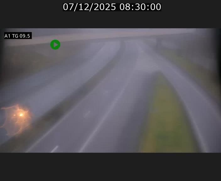Traffic live webcam Luxembourg Jonction Grünewald - A1 direction Luxembourg-ville - BK 9.5