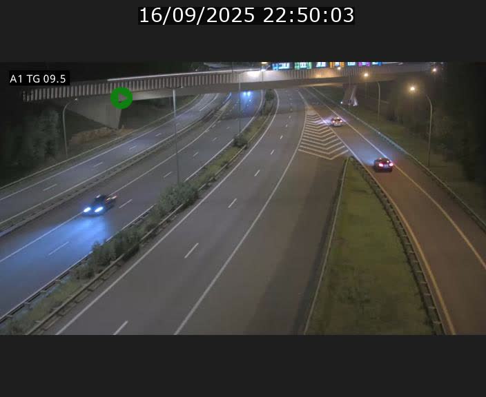 Traffic live webcam Luxembourg Jonction Grünewald - A1 direction Luxembourg-ville - BK 9.5