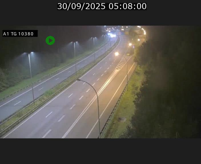 Traffic live webcam Luxembourg Senningerberg - A1 direction Luxembourg Kirchberg - BK 10.3