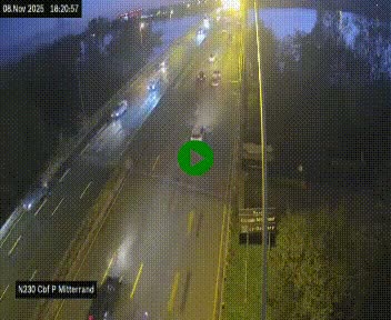Webcam sur le périphérique de Bordeaux à l'est de la ville. Caméra située sur le Pont Mitterand sur la N230