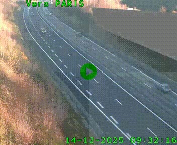 Caméra routière sur l'autoroute A20 à Saint-Pardoux-l'Ortigier, à la jonction avec l'A89. Vue orientée vers Paris