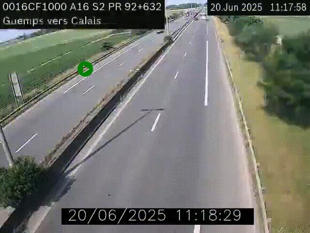 Webcam A16 juste après l'aire de repos d'Offekerque à Guemps. Vue orientée vers Calais