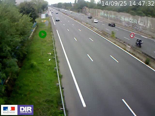 Webcam à Bron sur l'A43 à la jonction avec le boulevard périphérique de Lyon (D383). Vue orientée vers Lyon