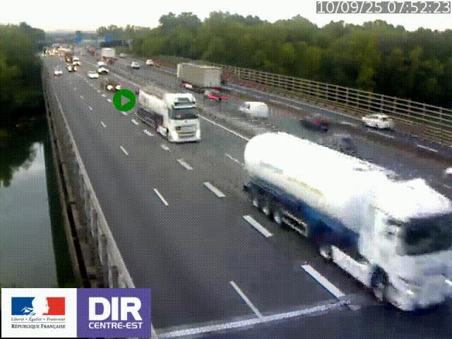 Caméra trafic à la jonction entre l'A46 (Rocade-est de Lyon) et l'A42 à hauteur de Vault-en-Velin en direction de Marseille