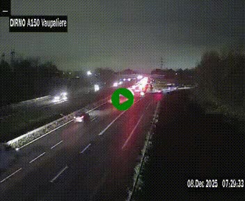 Webcam autoroute A150 à hauteur de La Vaupalière en périphérie de Rouen. Vue orientée vers Rouen