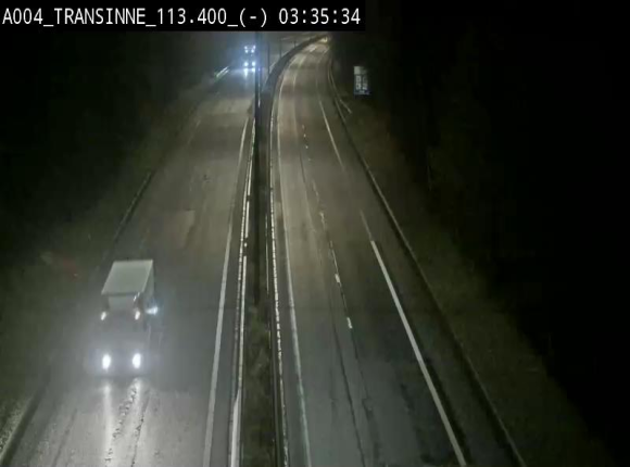 Caméra trafic E411 (A4) - Transinne direction Namur - BK 113.425