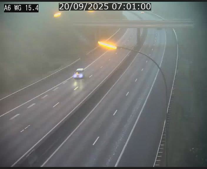 Traffic live webcam Luxembourg Capellen - A6 - BK 15.4 - direction Luxembourg/France/Allemagne