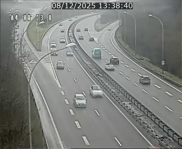Webcam traffic A4 Luxembourg - BK 3.8 - Leudelange (direction Esch sur Alzette)
