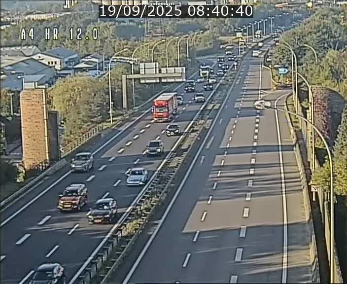 Traffic live webcam Luxembourg Jonction Foetz - A4 - BK 12.0 - direction Esch sur Alzette