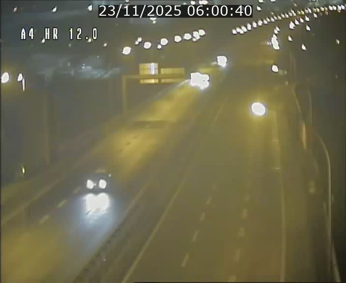 Traffic live webcam Luxembourg Jonction Foetz - A4 - BK 12.0 - direction Esch sur Alzette