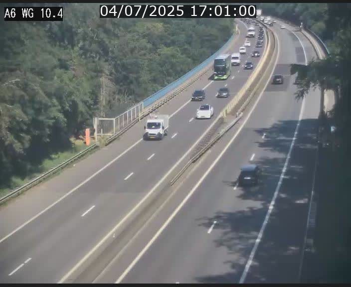 Traffic live webcam Luxembourg Mamer - A6 - BK 10.4 - direction Luxembourg/France/Allemagne