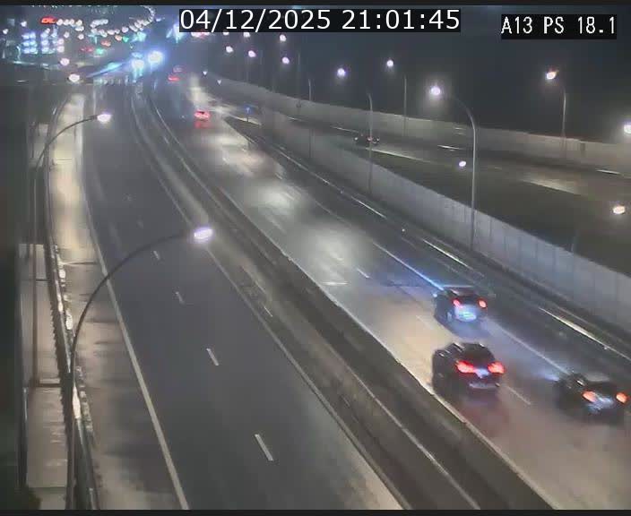 Traffic live webcam Luxembourg Dudelange - A13 direction Croix de Bettembourg - BK 18.1