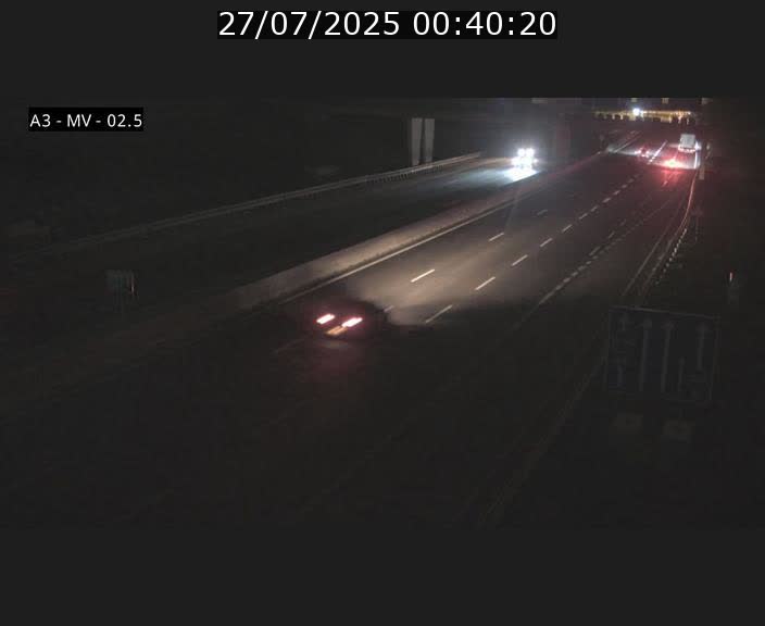 Webcam autoroute A3 au Luxembourg à proximité de la Croix de Gasperich. Vue orientée vers Luxembourg