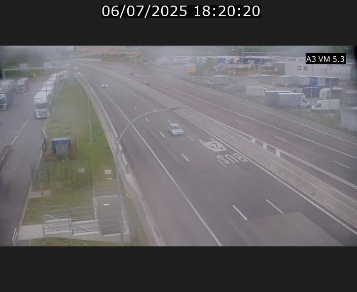 Traffic live webcam Luxembourg Aire de Berchem - A3 - BK 5 - direction France