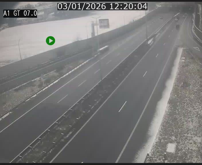 Traffic live webcam Luxembourg Cents - A1 direction Kirchberg - BK 7