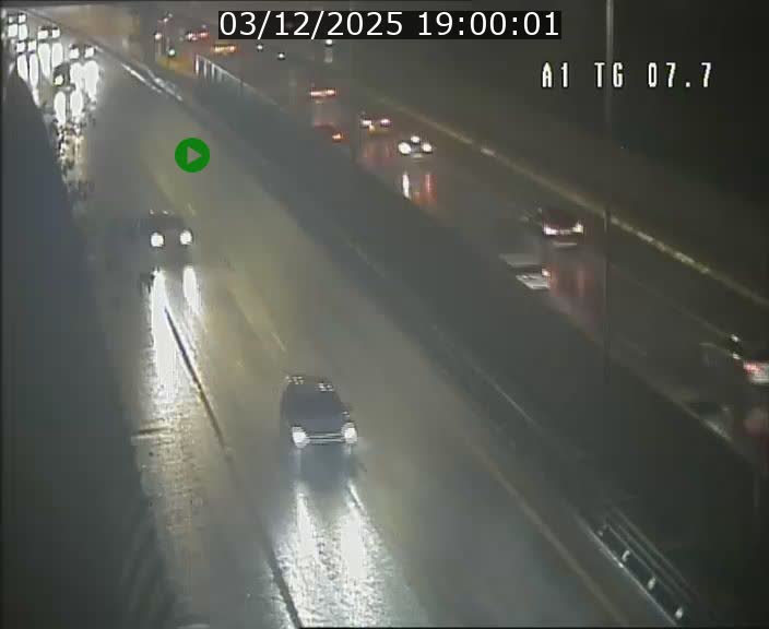 Traffic live webcam Luxembourg Kirchberg - A1 direction Luxembourg-ville - BK 7.7