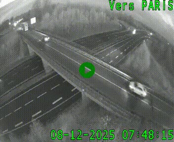 Clone of Caméra routière sur l'autoroute A20 au nord de Limoges, à la jonction avec la N520. Vue orientée vers Paris