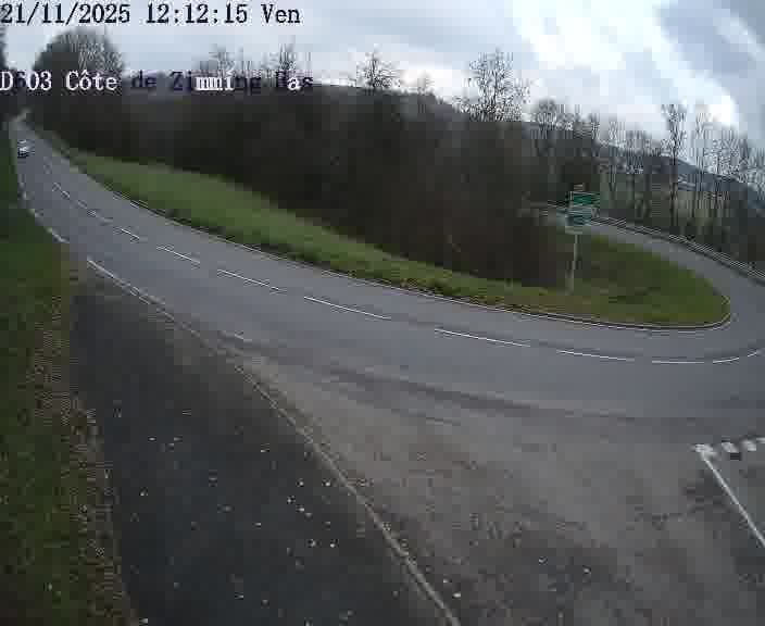 Webcam sur la D603 située dans la Côté de Zimming-bas, dans le virage en demi-tour, à la jonction avec la D74