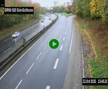 Webcam routière à hauteur de Bois-Guillaume en périphérie de Rouen. Vue orientée vers Rouen
