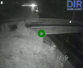 Webcam sur A84 à hauteur de Pont-Farcy, au niveau du pont autoroutier sur la Vire, au sud de Saint-Lô