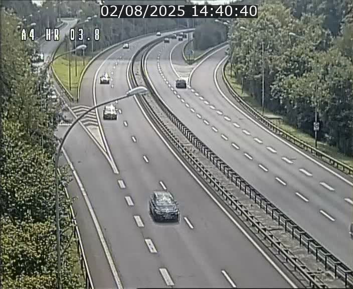 Webcam traffic A4 Luxembourg - BK 3.8 - Leudelange (direction Esch sur Alzette)