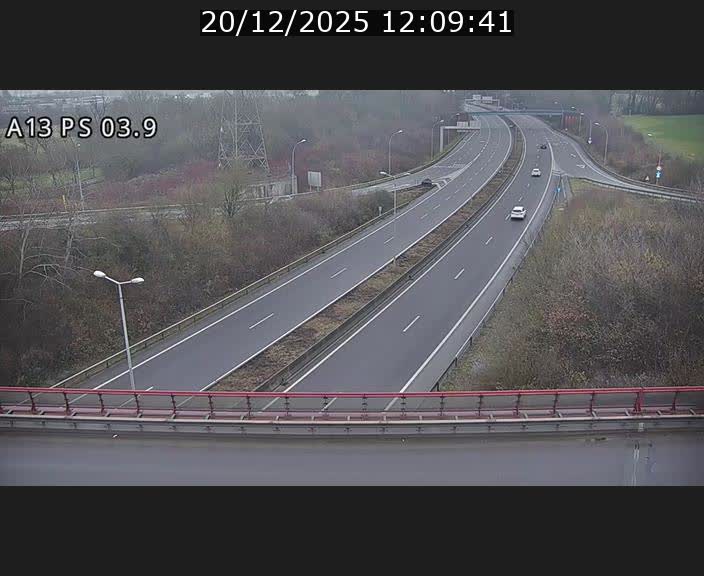 Traffic live webcam Luxembourg Differdange - A13 direction Esch-sur-Alzette - BK 3.9