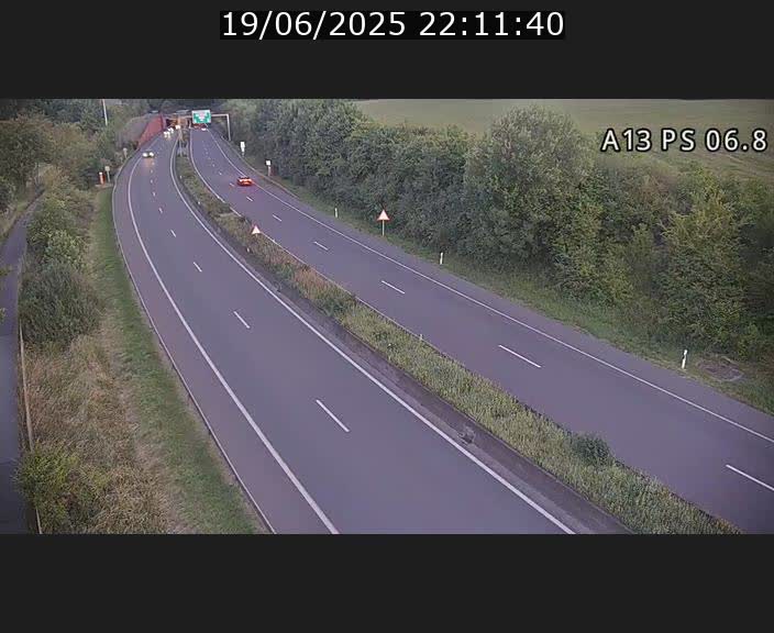 Traffic live webcam Luxembourg Ehlerange - A13 direction Esch-sur-Alzette - BK 6.8