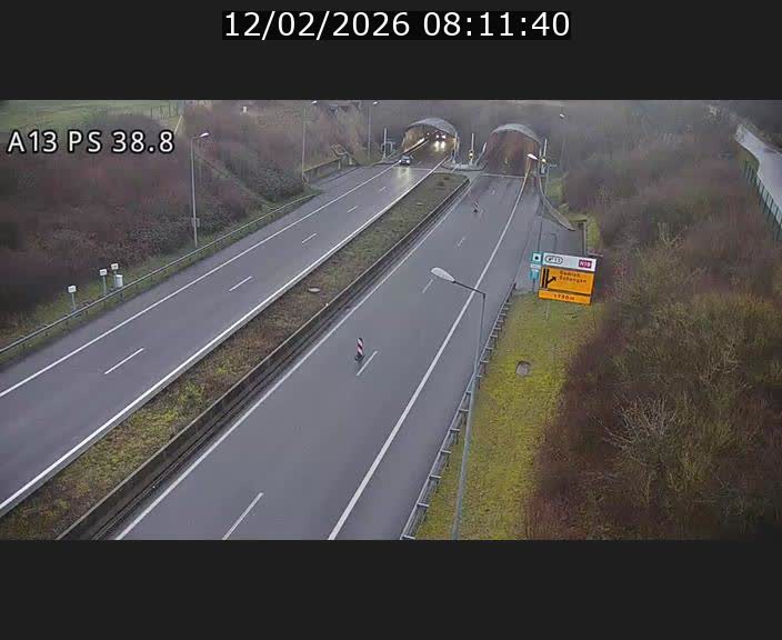 Webcam autoroute A13 à l'entrée ouest du tunnel Markusbierg à Schengen. Vue orientée vers Mondorf-les-Bains