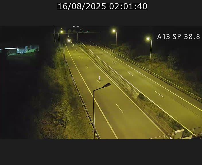 Webcam autoroute A13 à l'entrée ouest du tunnel Markusbierg à Schengen. Vue orientée vers le tunnel et l'Allemagne