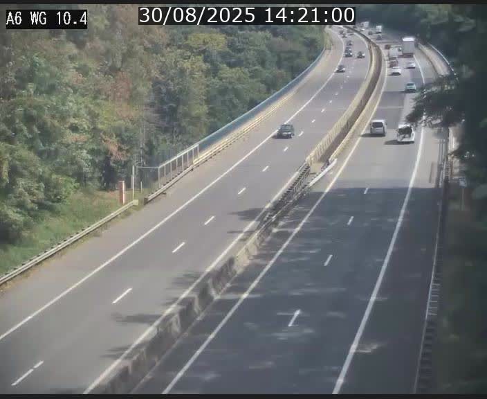 Traffic live webcam Luxembourg Mamer - A6 - BK 10.4 - direction Luxembourg/France/Allemagne