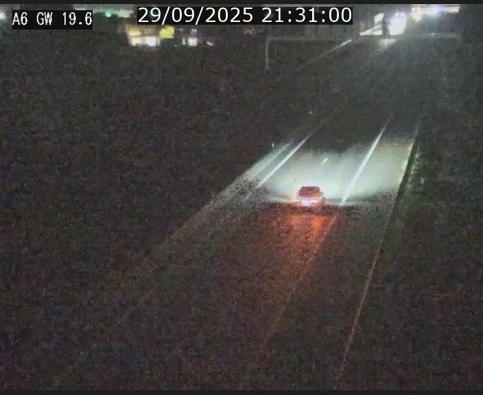 Traffic live webcam Luxembourg - Steinfort - A6 - BK 19.6 - direction Belgique