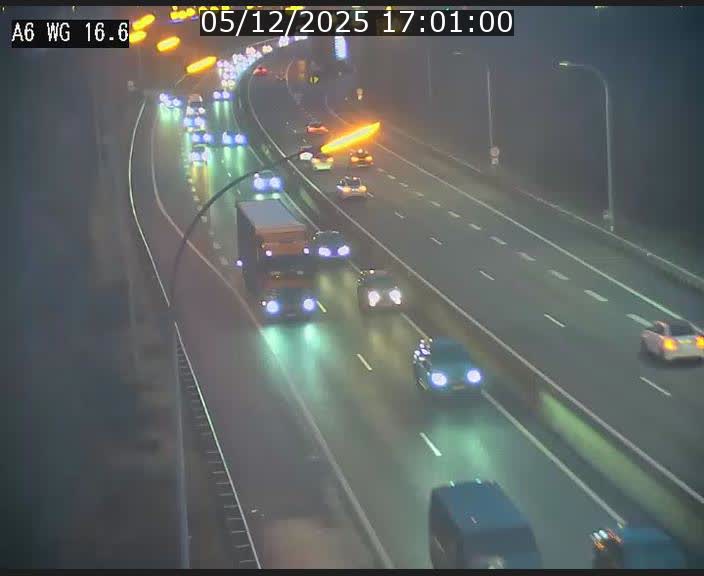 Traffic live webcam Luxembourg Aire de Capellen - A6 - BK 16.6 - direction Luxembourg/France/Allemagne
