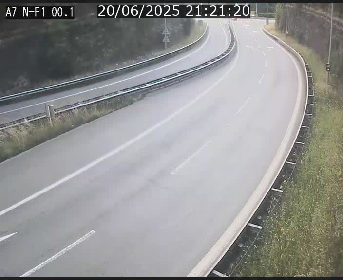 Webcam autoroute Luxembourg A7 située dans la sortie 1 Waldhof, vers la N11, avant le Tunnel Stafelter