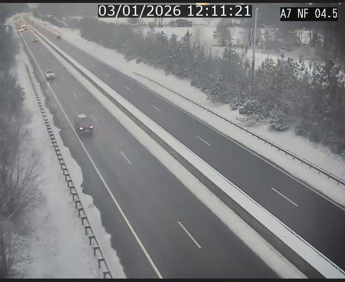 Caméra autoroute Luxembourg A7 - Passage à gibier Rëngelbour - direction Tunnel Grouft