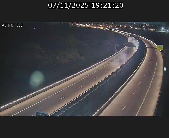 Caméra trafic Luxembourg - A7, Tunnel Gousselerbierg, sortie sud, direction rond-point Lorentzweiler (BK 10.8)