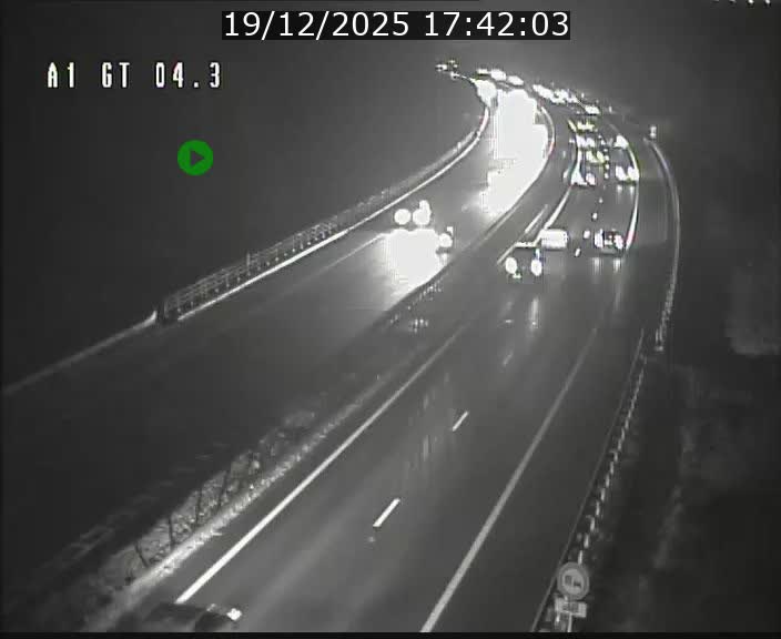 Traffic live webcam Luxembourg Itzig - A1 direction Sandweiler - BK 4.3