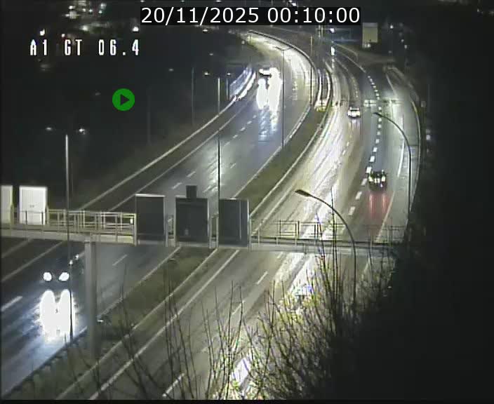 Traffic live webcam Luxembourg Hamm - A1 direction Sandweiler - BK 6.4