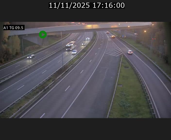Traffic live webcam Luxembourg Jonction Grünewald - A1 direction Luxembourg-ville - BK 9.5