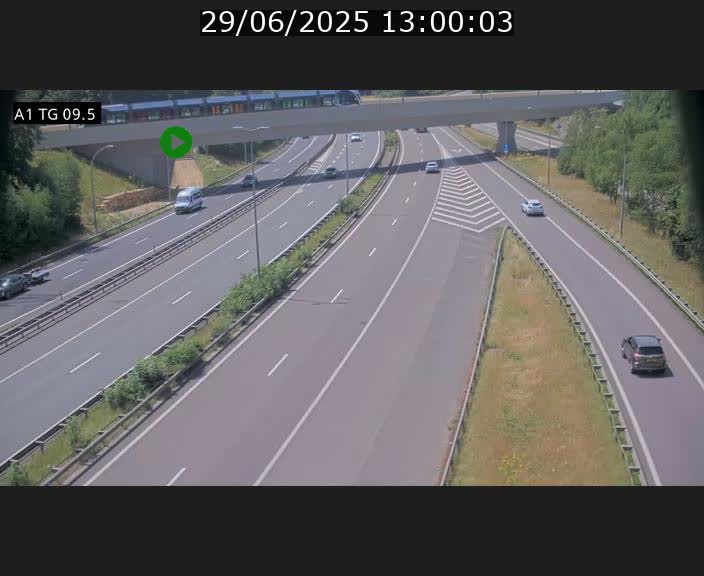 Traffic live webcam Luxembourg Jonction Grünewald - A1 direction Luxembourg-ville - BK 9.5