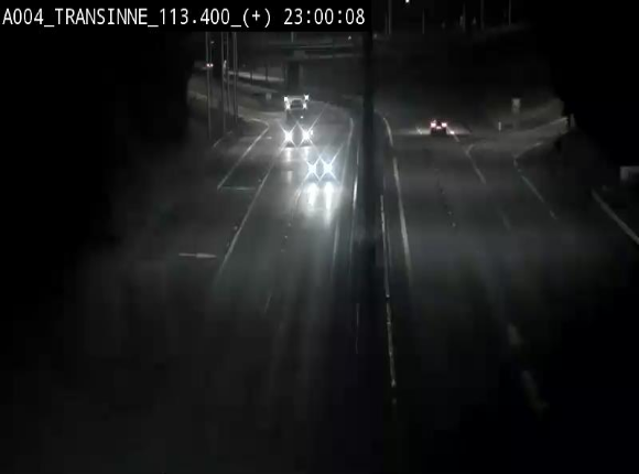 Webcam dans les Ardennes sur l'E411 à hauteur de Transinne. Vue orientée vers le sud de la Belgique