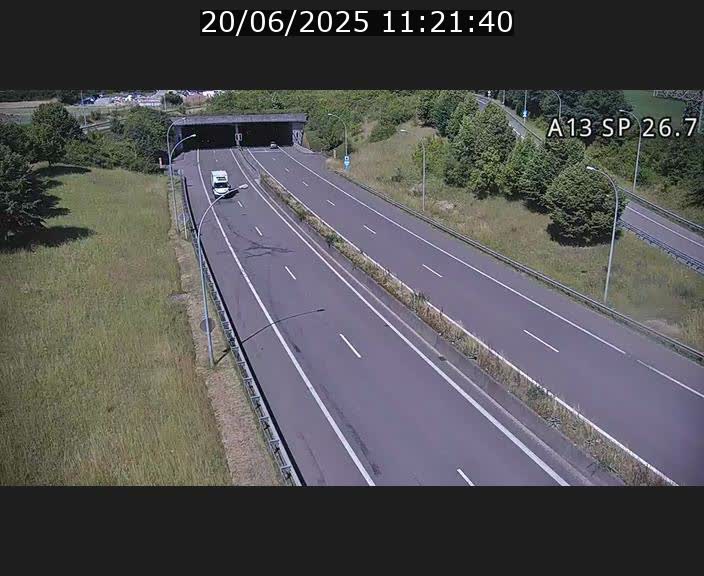 Traffic live webcam Luxembourg Frisange - A13 direction Luxembourg-ville - BK 26.7