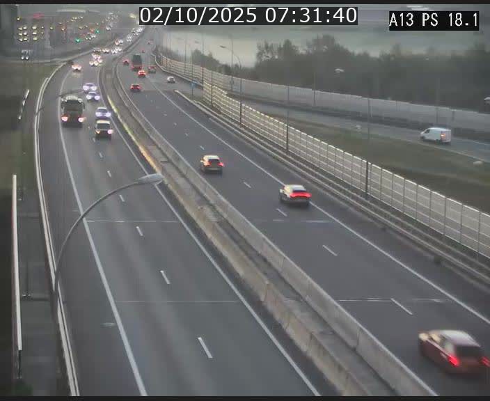 Traffic live webcam Luxembourg Dudelange - A13 direction Croix de Bettembourg - BK 18.1
