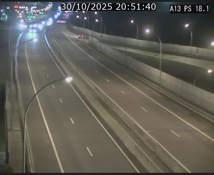 Traffic live webcam Luxembourg Dudelange - A13 direction Croix de Bettembourg - BK 18.1