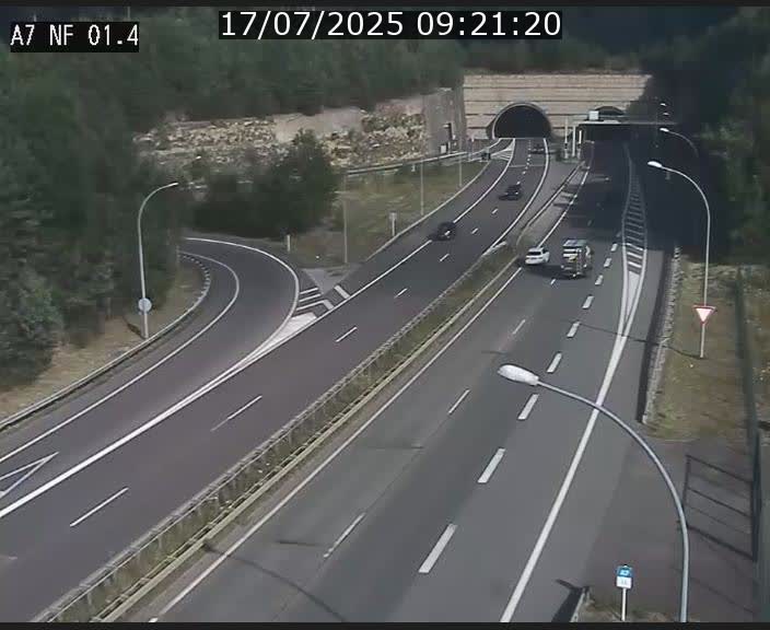 Caméra autoroute Luxembourg A7 - Echangeur Waldhaff - direction Tunnel Stafelter