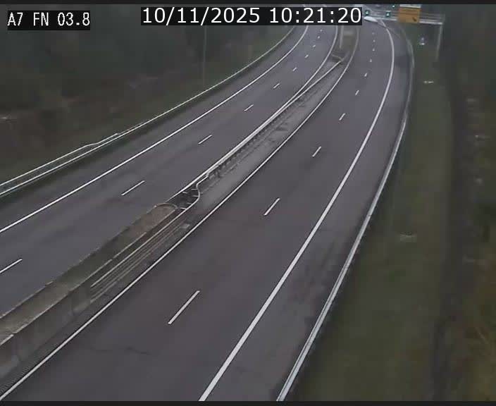 Caméra autoroute Luxembourg A7 - Passage à gibier Rëngelbour - direction Tunnel Stafelter