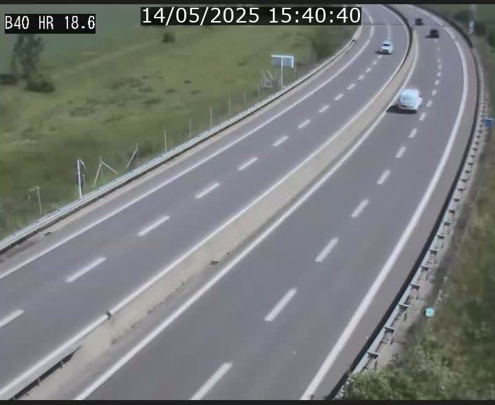 Webcam sur la route de liaison entre Micheville et Esch-Belval à la frontière entre le Luxembourg et la France. Vue orientée vers la Lorraine.